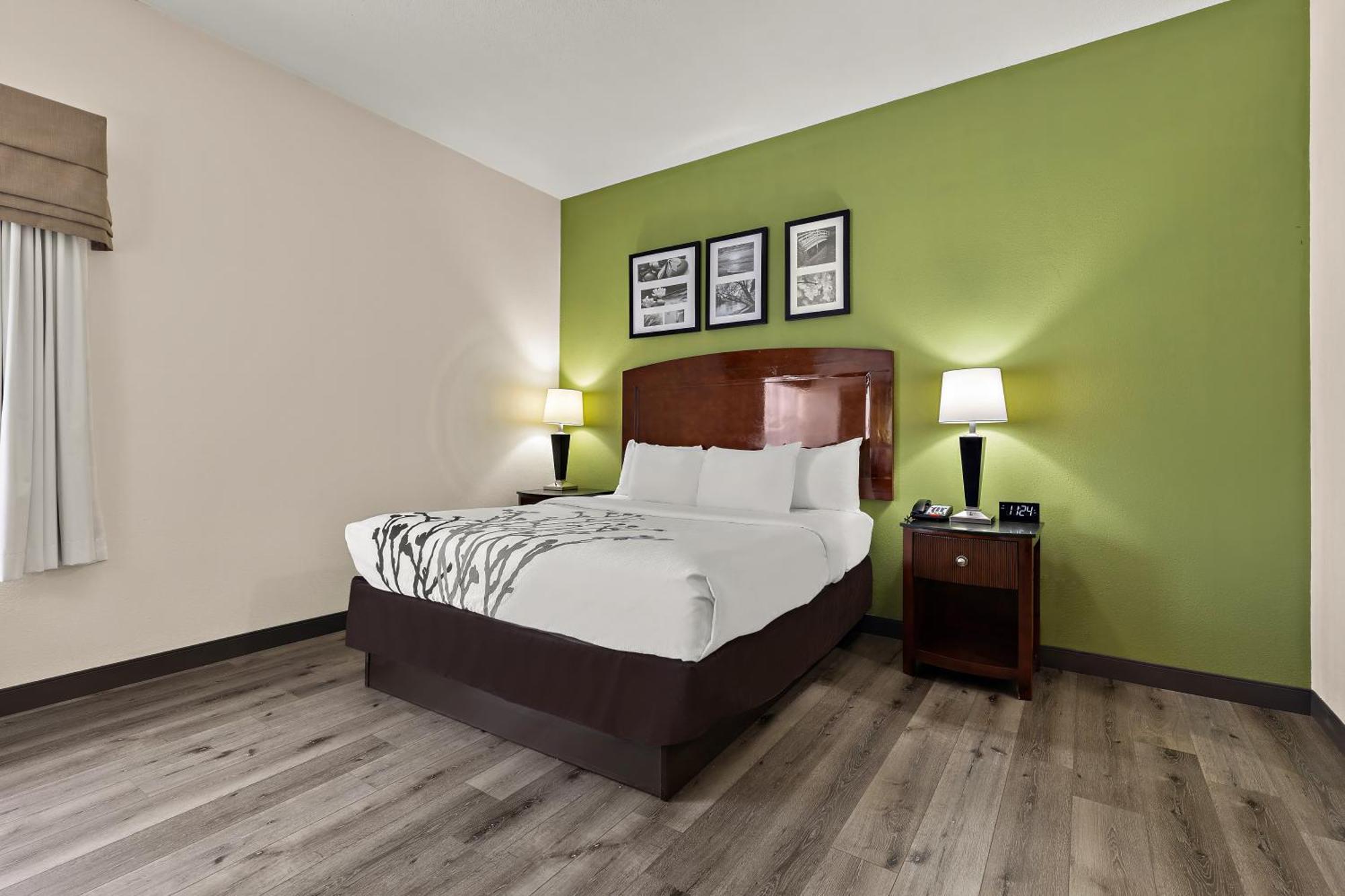Sleep Inn & Suites Near Joint Base Andrews-Washington Area Morningside Bagian luar foto