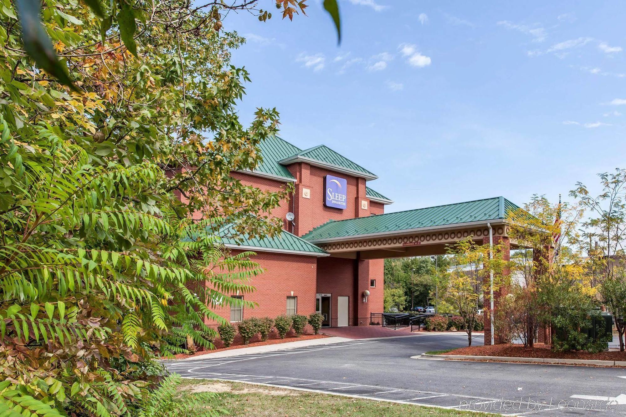 Sleep Inn & Suites Near Joint Base Andrews-Washington Area Morningside Bagian luar foto
