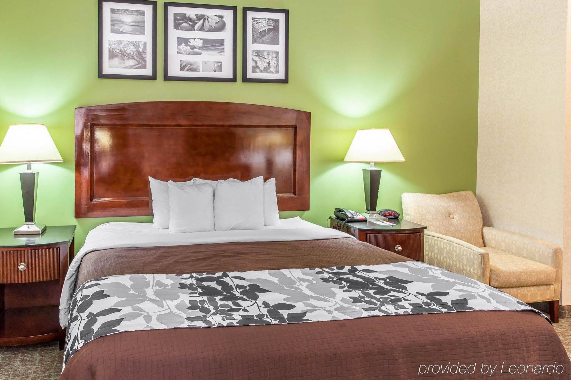 Sleep Inn & Suites Near Joint Base Andrews-Washington Area Morningside Bagian luar foto