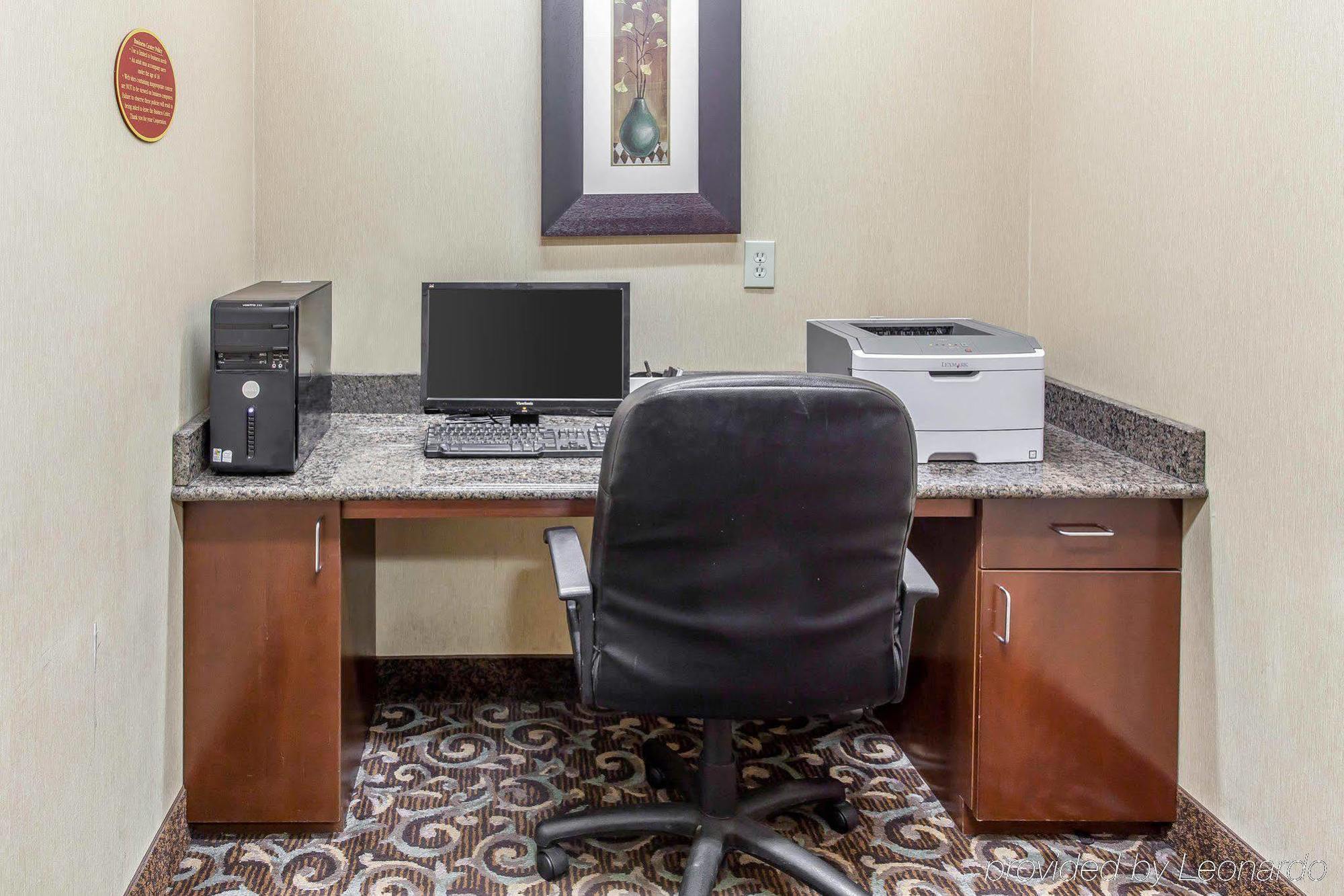 Sleep Inn & Suites Near Joint Base Andrews-Washington Area Morningside Bagian luar foto