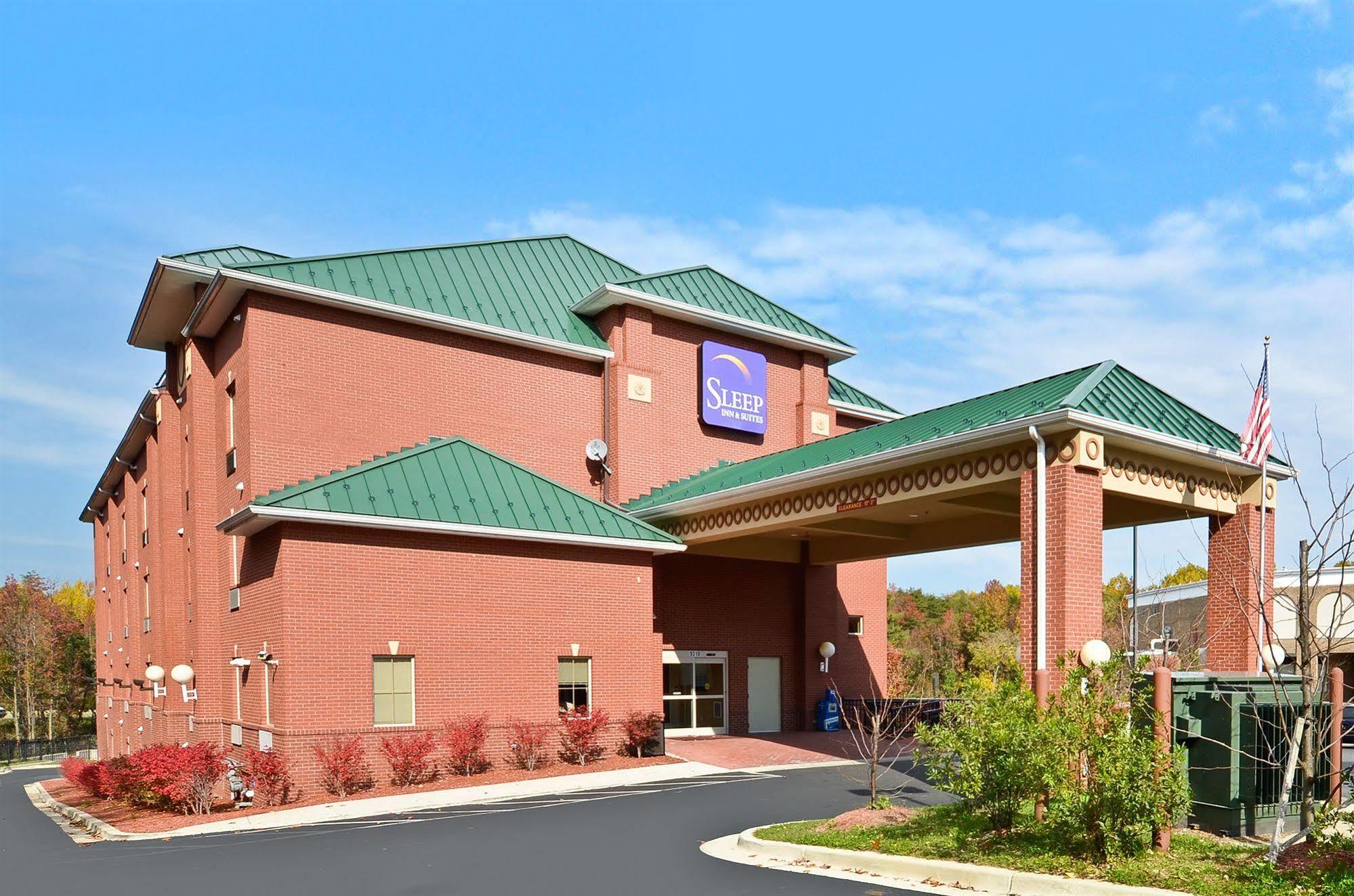 Sleep Inn & Suites Near Joint Base Andrews-Washington Area Morningside Bagian luar foto